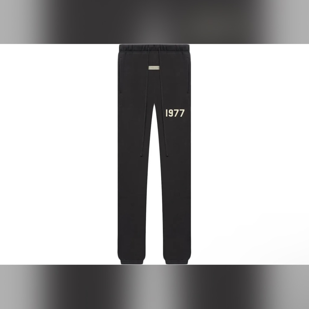 Black Joggers with 1977 Print